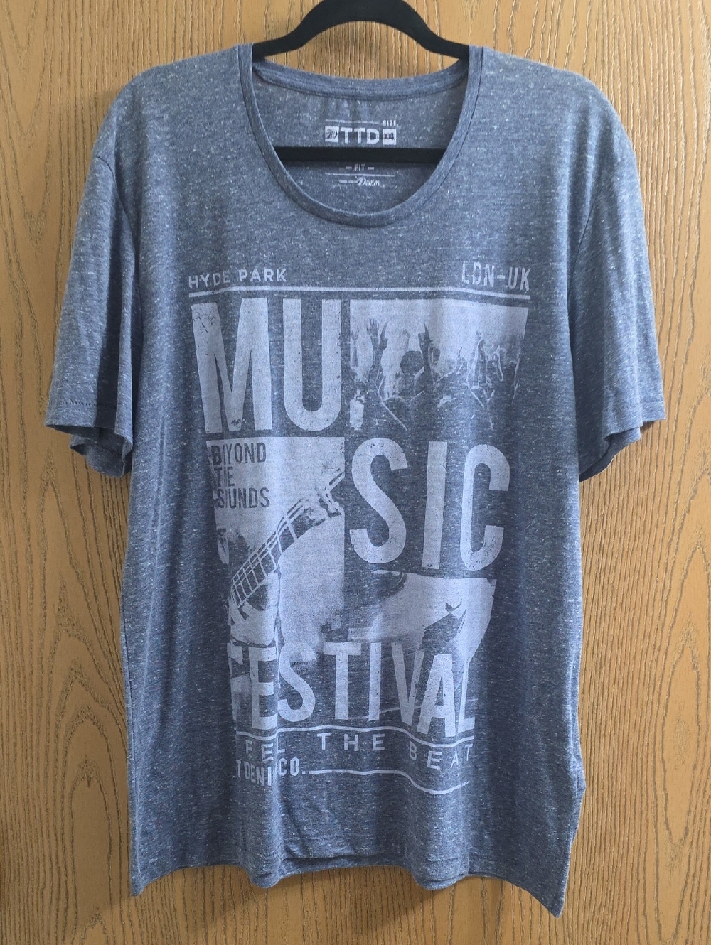 Men's Music Festival Graphic T-Shirt -